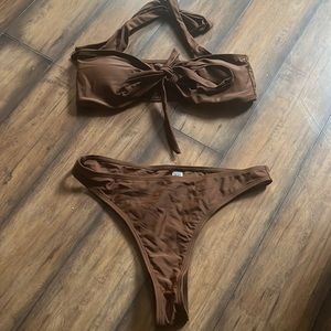 Halter bikini